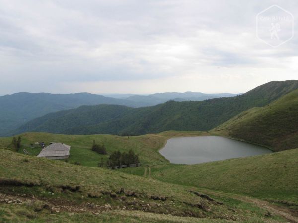 Incursiune în Munții Buzăului: Lacul Vulturilor